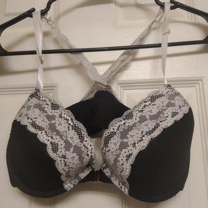 Marilyn Monroe Lace Front-Closure Cross-back Bra